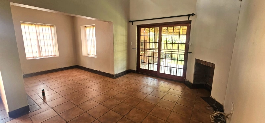 To Let 3 Bedroom Property for Rent in Waterval East North West